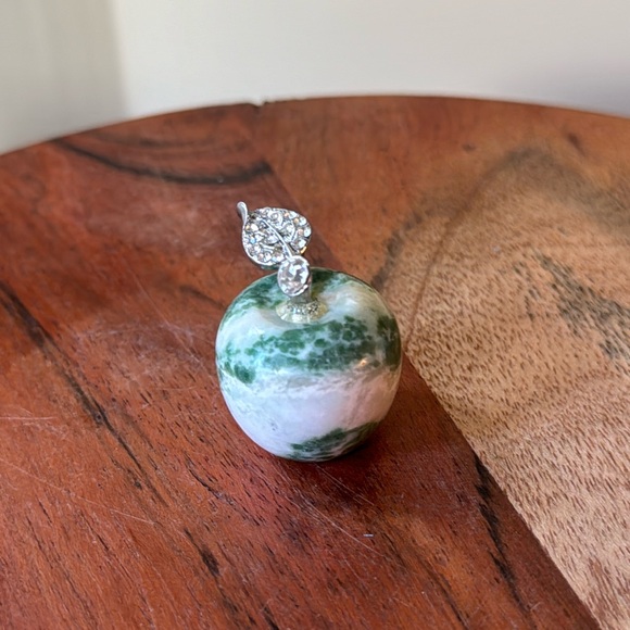 Jasper Stemmed Apple - Picture 4 of 5